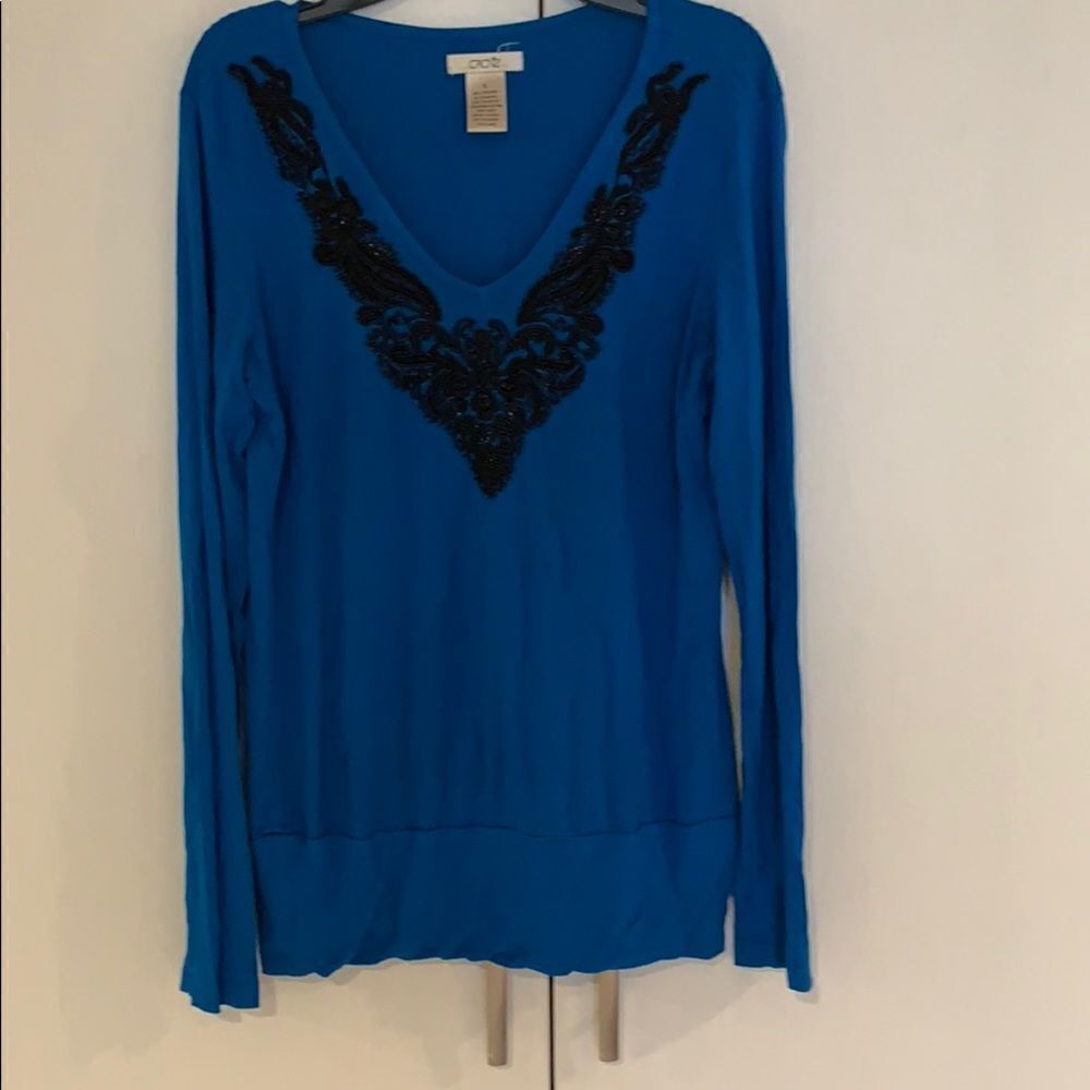 Cache blouse 👚 - Picture 1 of 7